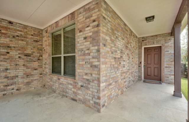 4507 Peach Grove 78744 | 4 Bedroom 2 Bath 2 Car Garage $2295 Gallery 4