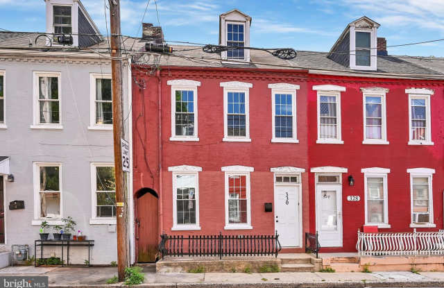 330 Beaver Street - 1 photos photos