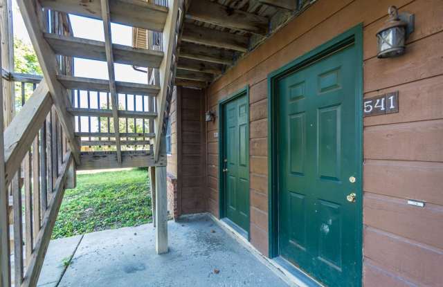 519 Henderson Crossing Gallery 3