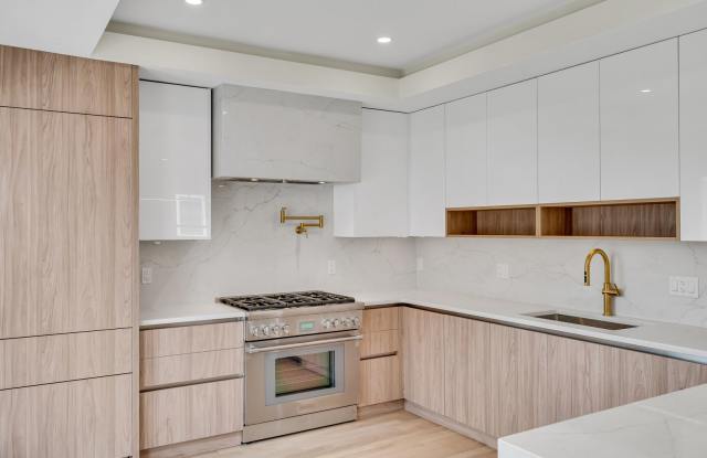 Charming 4 Bedroom photos photos