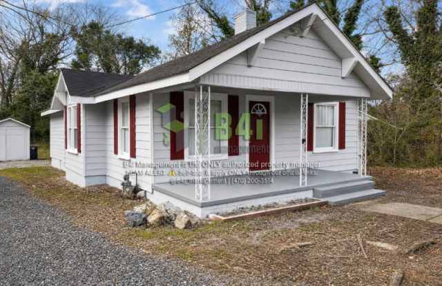 302 Kingston Avenue Northeast Gallery 1