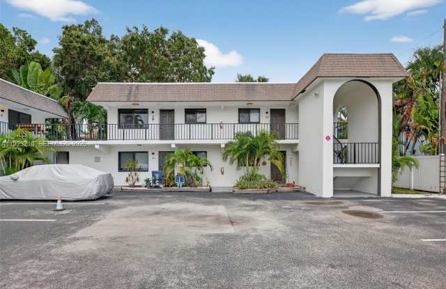 615 NE 26TH ST - 615 Northeast 26th Street, Wilton Manors, FL 33305