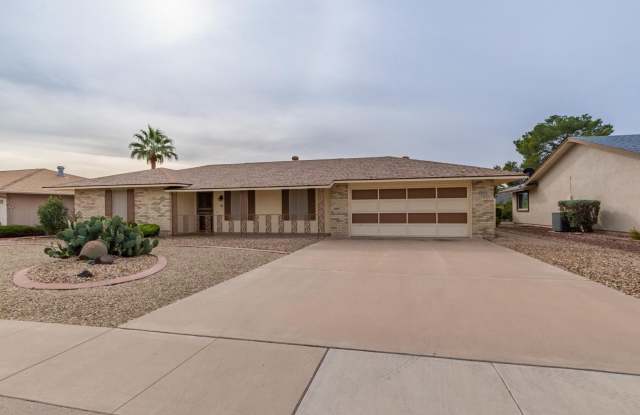 10441 W Burns Drive Gallery 2