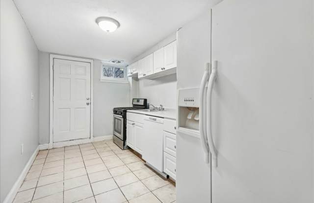 3914 Erdman Avenue - 1 Gallery 3