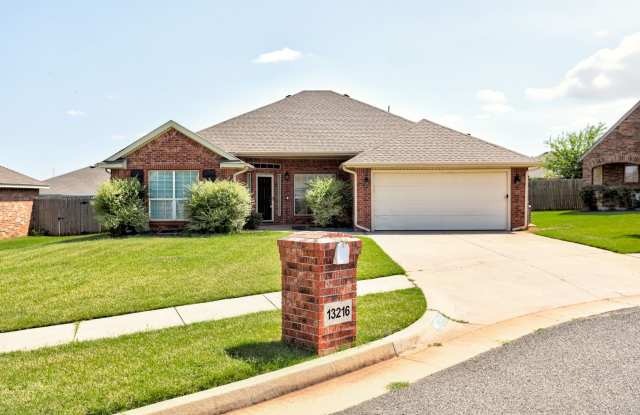Spacious 4-Bedroom Home with Modern Upgrades & Prime Location photos photos Spacious 4-Bedroom Home with Modern Upgrades & Prime Location photos photos