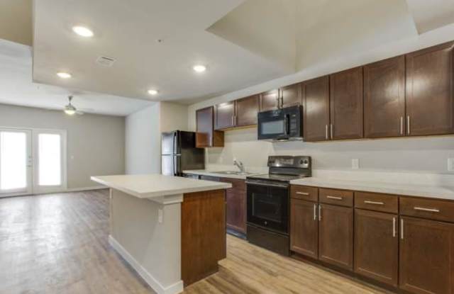 8042 Aeromedical Rd Gallery 4
