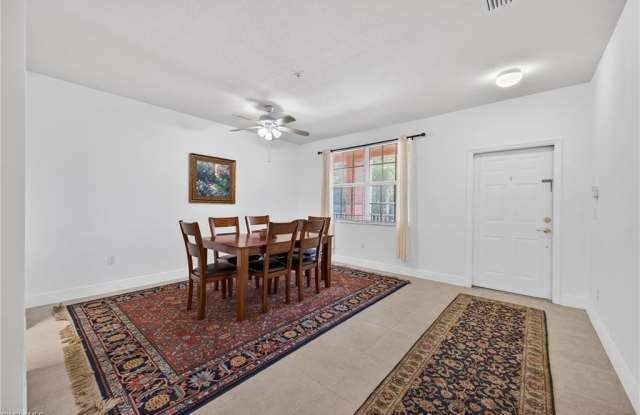 9601 Spanish Moss Way Gallery 4