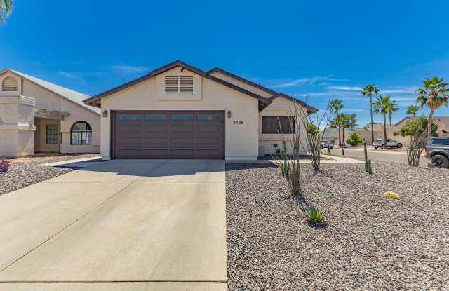 8735 East Moreland Street photos photos