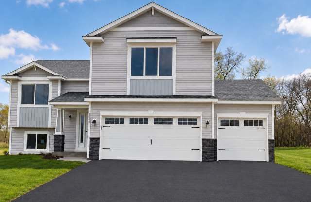 Great 3BR, 2BA St Francis Home Available 8/10! photos photos