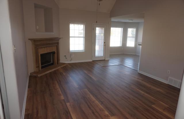 5144 JON OAK Dr Gallery 4