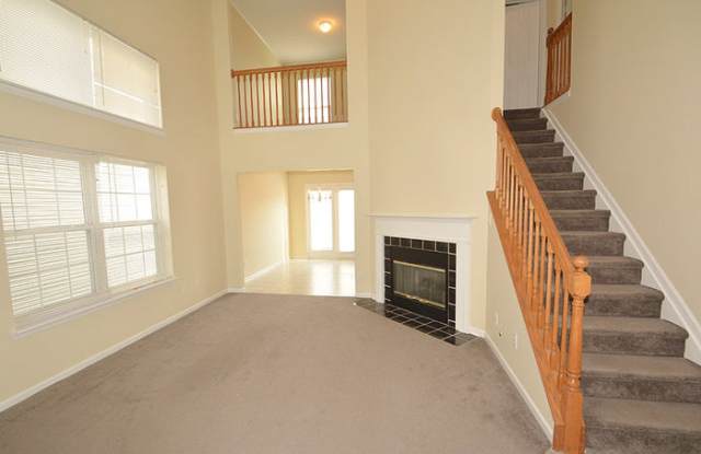 8052 Barksdale Way Gallery 3