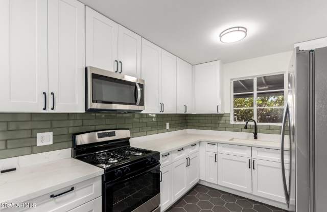 1507 E CEDAR Street photos photos