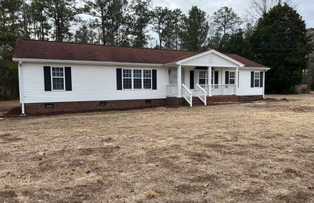 Amazing Gem in Lexington - Lexington- Please call the Lexington Office to schedule tours: 803-359-0793 photos photos