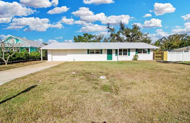 Nokomis Annual Home for Rent photos photos