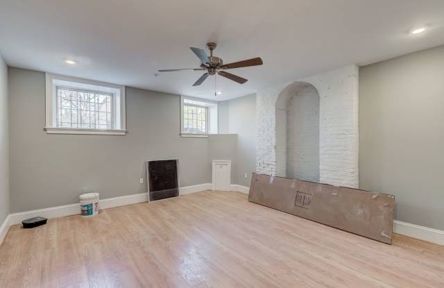 1214 N Eutaw photos photos