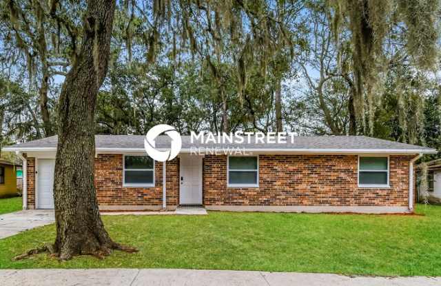 1349 Eagle Cove Road North - 1349 Eagle Cove Road North, Jacksonville, FL 32218