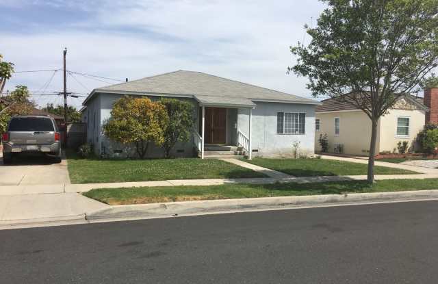 1126 S Cordova St Front House Gallery 2
