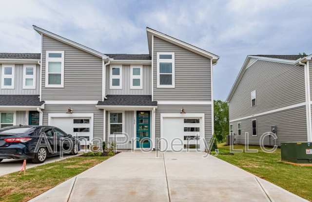1226 Westgate Village Dr photos photos