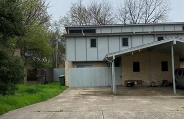 531 Norwood Circle E - 531 East Norwood Circle, Arlington, TX 76013