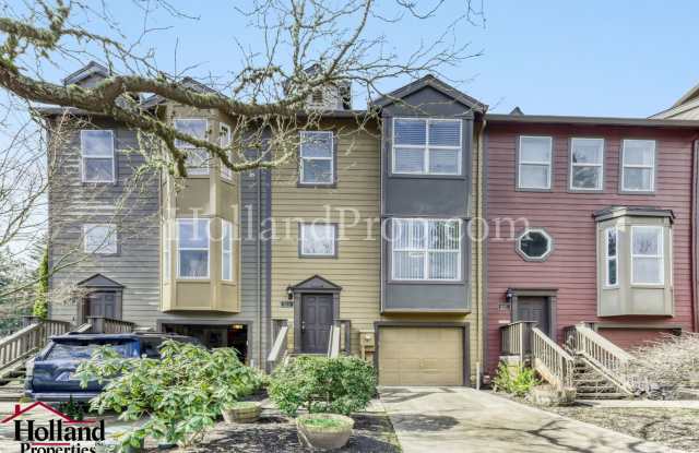 Beautiful 3-Level Hillsboro Townhouse in Quiet Cul-de-sac! photos photos