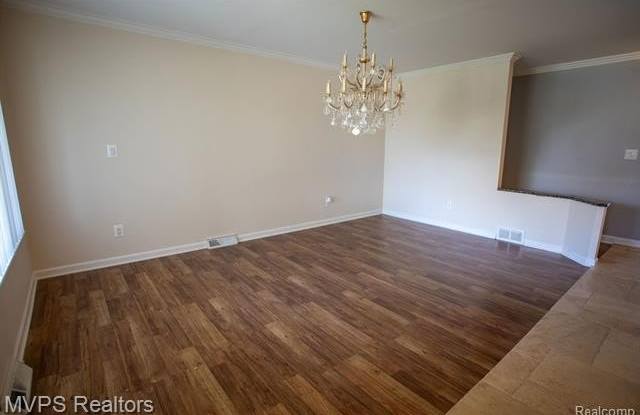 35470 Dearing Drive Gallery 2