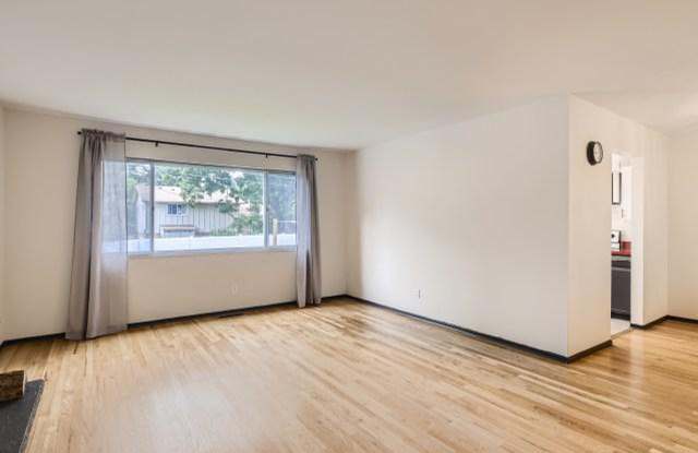 1680 Linden Ave Gallery 2