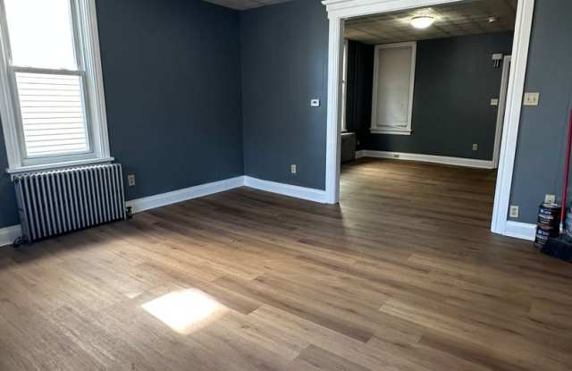 3 bedroom home in Palmyra-Most utilities included Gallery 4