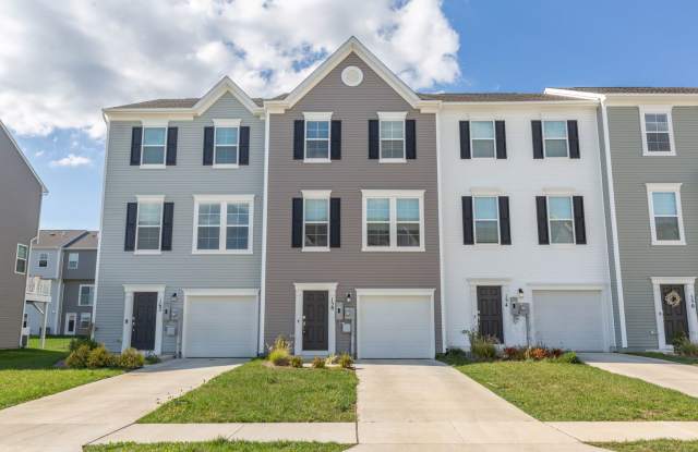 3 Bed, 2 Full/2 Half Bath, Well Maintained Townhome in Inwood, WV photos photos