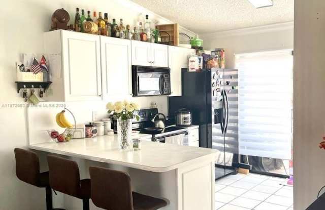 7762 W 29th Way photos photos