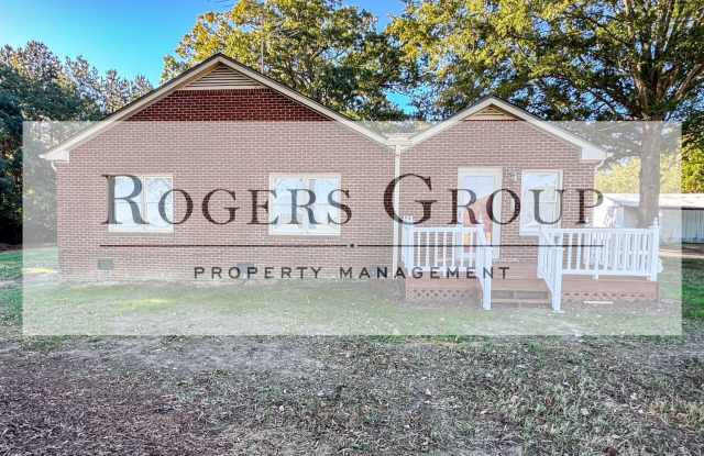 Homes for rent in Louisburg NC - 382 Fuller Road - Schedule Showing Online at www.rentnc.net Gallery 1