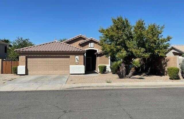 722 W Canary photos photos