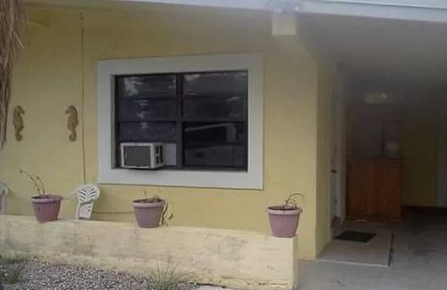 992 Old Boynton Rd - 992 Old Boynton Road, Boynton Beach, FL 33426