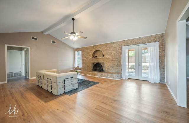 3609 Old Post Court Gallery 1