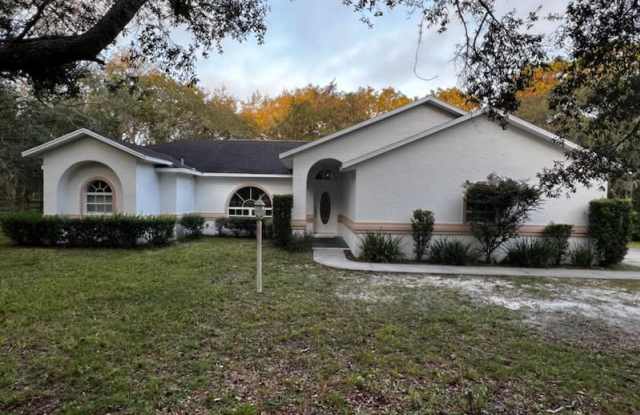 482 N Fresno Ave photos photos