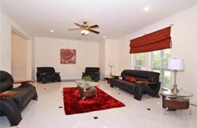 5828 Mossbrook Trail Gallery 4