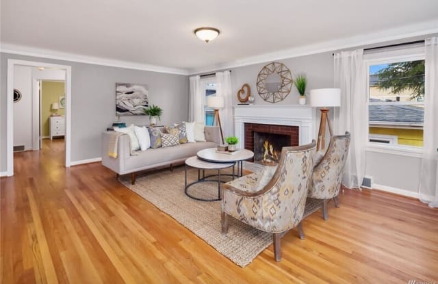 655 NW 51st St - 655 Northwest 51st Street, Seattle, WA 98107
