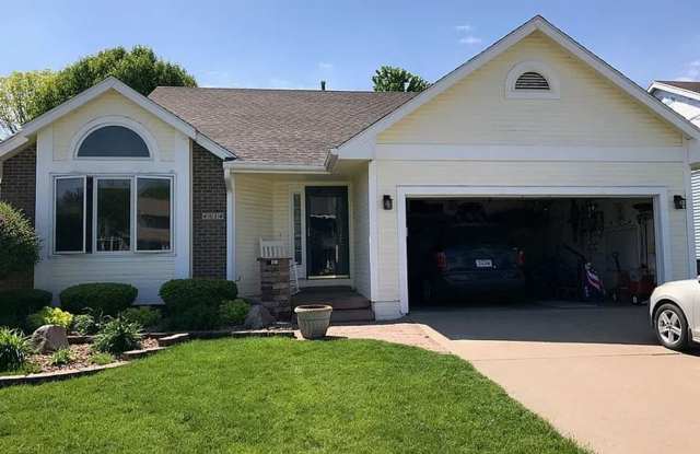 Beautiful 4 Bedroom Home photos photos