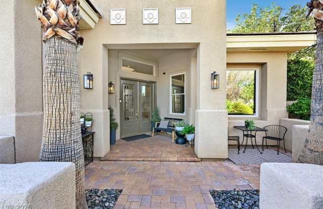 113 Tesoro Drive Gallery 2