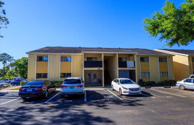 908 LAKE DESTINY Road Gallery 2