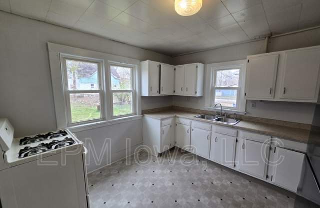 917 Fairview Avenue photos photos