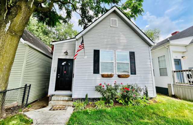 Modern 3 Bedroom/2 Full Bath in New Albany photos photos