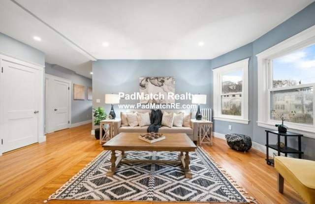 24 Saunders Rd. photos photos