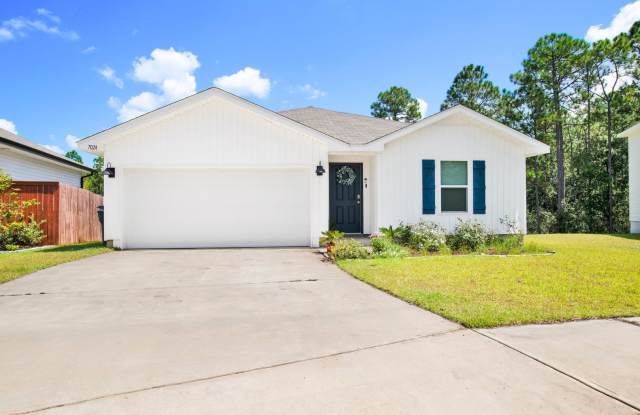Beautiful 2023 Build Home, available now for viewings! photos photos