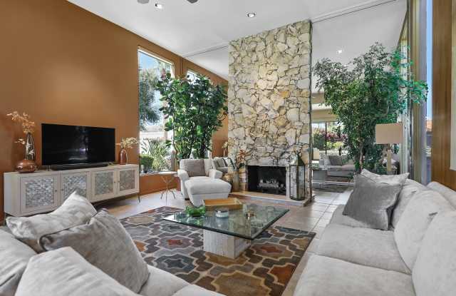 45550 Navajo Road Gallery 2
