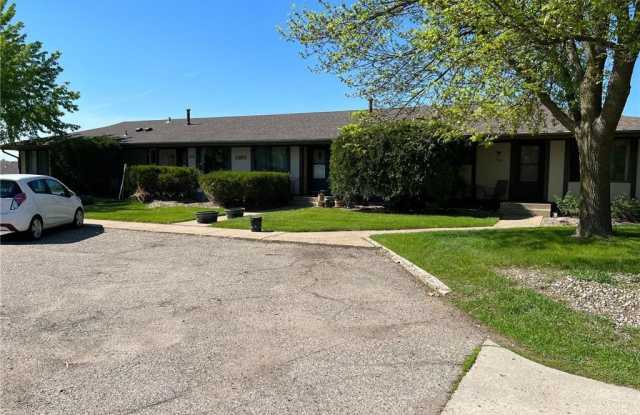 1615 Commercial Avenue photos photos