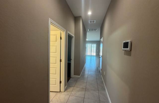 Free September Rent! 40916 W Shaver Dr, Maricopa, AZ 85138 – Newer Rancho El Dorado Home – $1,795/Month Gallery 3