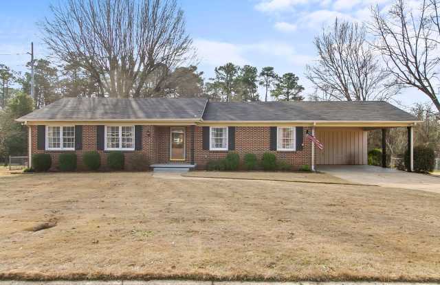 Idlewood Ranch Home Available Now - Massive Fenced Backyard photos photos