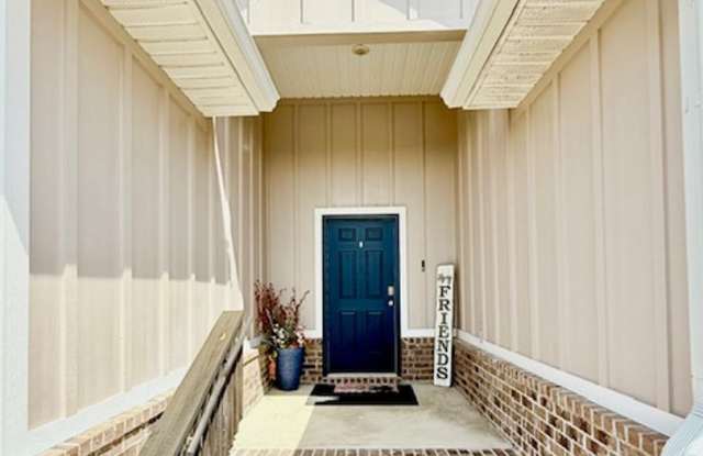 AVAILABLE Fully Furnished 4-Bed, 3-Bath Home - Milton photos photos