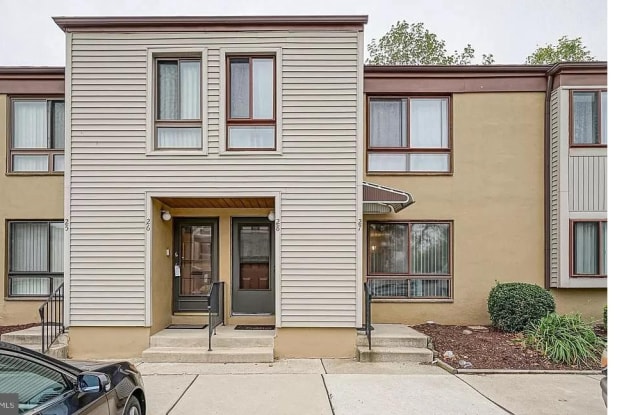 28 ASHLEY COURT - 28 Ashley Court, Burlington County, NJ 08053