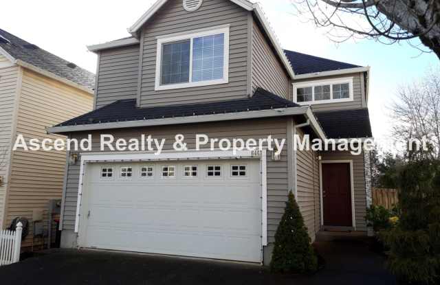 New Price  Available NOW! Great Bethany Location Fenced Yard Quick Access to Nike, Columbia Sportswear  Intel photos photos